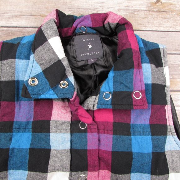 Forever 21 Insulated Snap Front Vest Medium - Picture 2 of 6